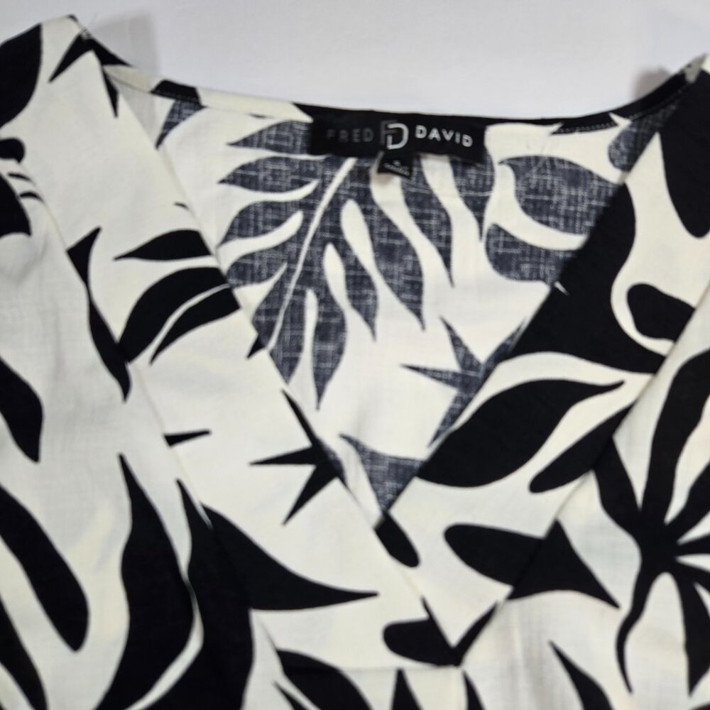Fred David Black & White Tropical Print Belted Midi Dress - Picture 6 of 15